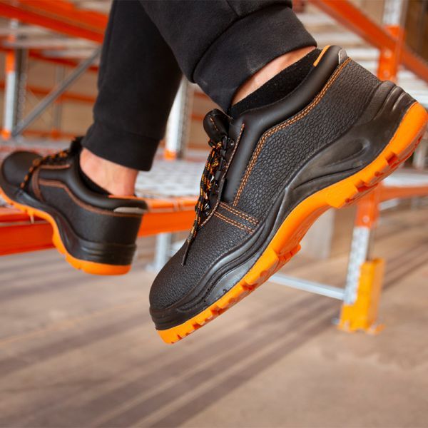 Pantofi de lucru joși VIPER O1 Negri Pantofi de lucru joși VIPER O1 Negri