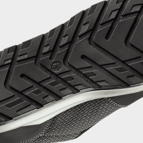 Pantofi de lucru DIADORA SPEEDY RACE LOW S3S FO SR SC MET FREE Pantofi de lucru DIADORA SPEEDY RACE LOW S3S FO SR SC MET FREE