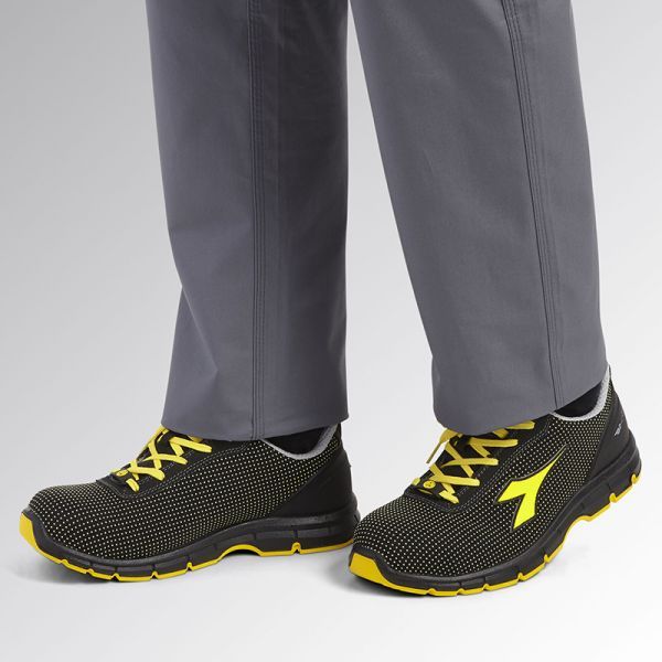 Pantofi de lucru RUN ATOM Low S3 negri Pantofi de lucru RUN ATOM Low S3 negri