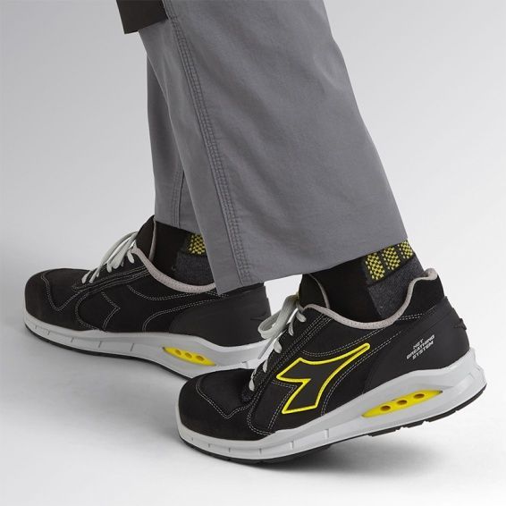 Pantofi de lucru RUN NET AIRBOX Low S3 negri Pantofi de lucru RUN NET AIRBOX Low S3 negri