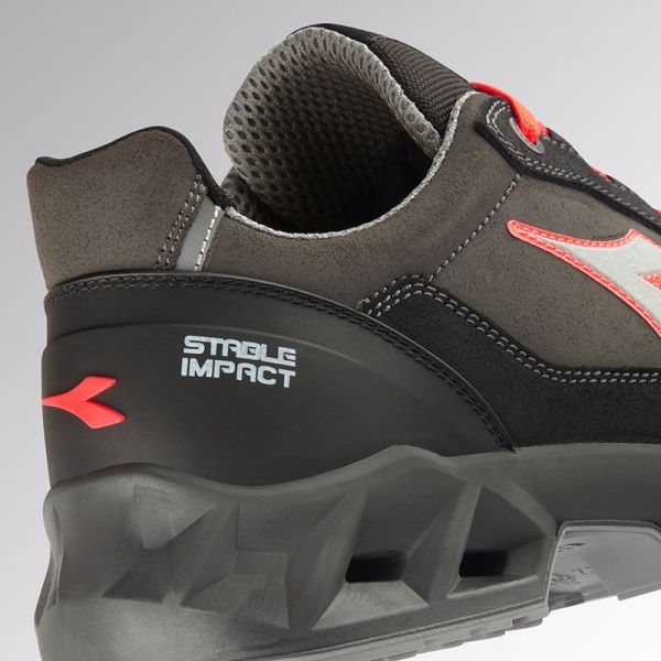 Pantofi de lucru SHARK STAB IMP LEAT Low S3 negri Pantofi de lucru SHARK STAB IMP LEAT Low S3 negri