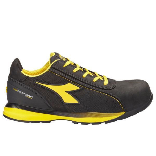 Încălțăminte de protecție DIADORA GLOVE HYPER LOW S3S FO HRO SR ESD BEIGE Încălțăminte de protecție DIADORA GLOVE HYPER LOW S3S FO HRO SR ESD BEIGE