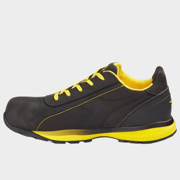 Încălțăminte de protecție DIADORA GLOVE HYPER LOW S3S FO HRO SR ESD BEIGE Încălțăminte de protecție DIADORA GLOVE HYPER LOW S3S FO HRO SR ESD BEIGE