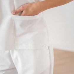 Tunică medicală Bwell Atelier VICTORIA albă