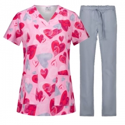 Set medical de lucru Isabella „LOVE IS IN THE AIR” cu pantaloni gri deschis