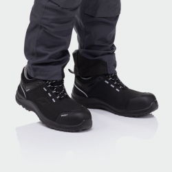 Încălțăminte de lucru DEFENDER S3, negre